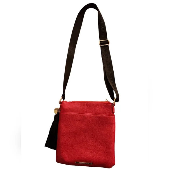 Steve Madden Messenger Bag In Red & Black with Gold Accents - Picture 13 of 13